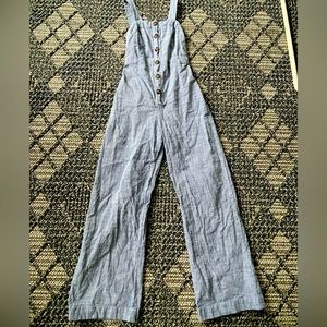 Blue jumper with white stripes